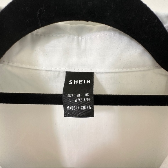 Women's Preppy White Ruffle Dress with Long Sleeves and Collar - Large - Picture 3 of 3